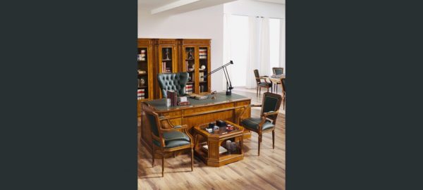 Disvalma Style Desk